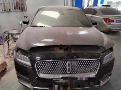 17年林肯大陆中型车