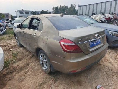 14年吉利帝豪小型车