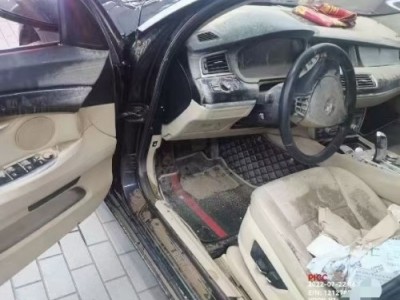 11年宝马宝马5系中型车