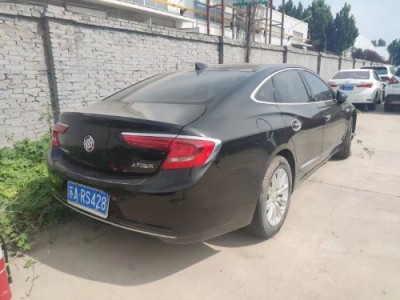 19年别克君越中型车