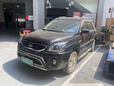 14年起亚狮跑SUV
