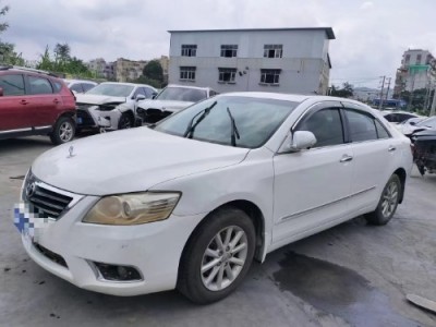 10年丰田凯美瑞小型车