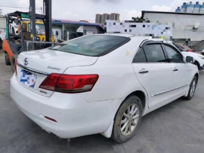 10年丰田凯美瑞小型车
