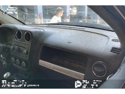 13年Jeep指南者SUV