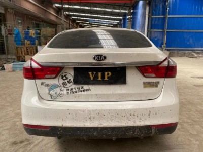 18年起亚起亚K3小型车