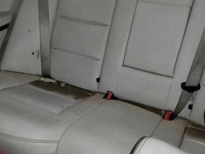 13年奔驰奔驰E级小型车