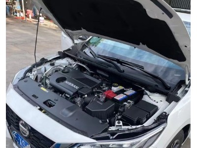 21年日产轩逸小型车