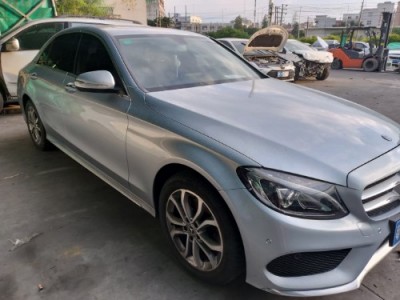 17年奔驰奔驰C级中型车