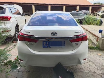 17年丰田卡罗拉小型车