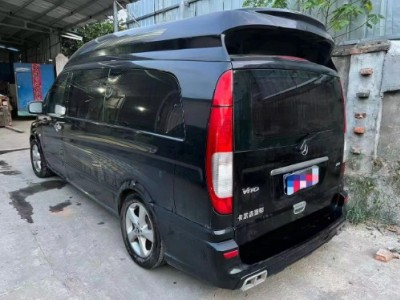 16年奔驰威霆MPV