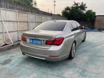 14年宝马宝马7系小型车