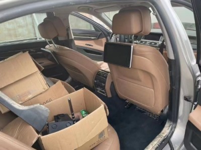 14年宝马宝马7系小型车