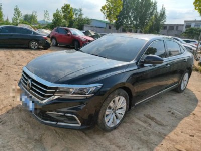 21年大众帕萨特小型车
