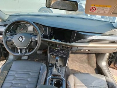 21年大众帕萨特小型车