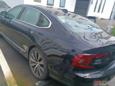 22年沃尔沃沃尔沃S90小型车