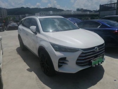 19年比亚迪唐SUV