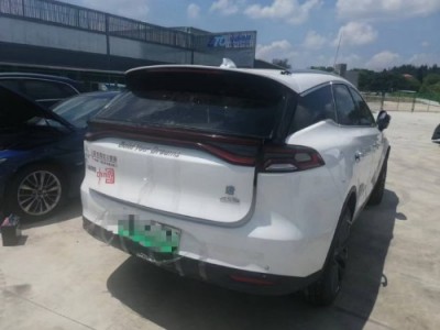 19年比亚迪唐SUV