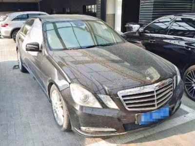 12年奔驰奔驰E级小型车