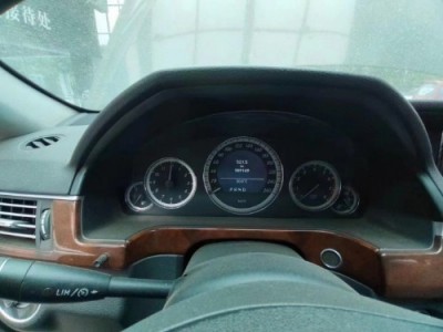12年奔驰奔驰E级小型车
