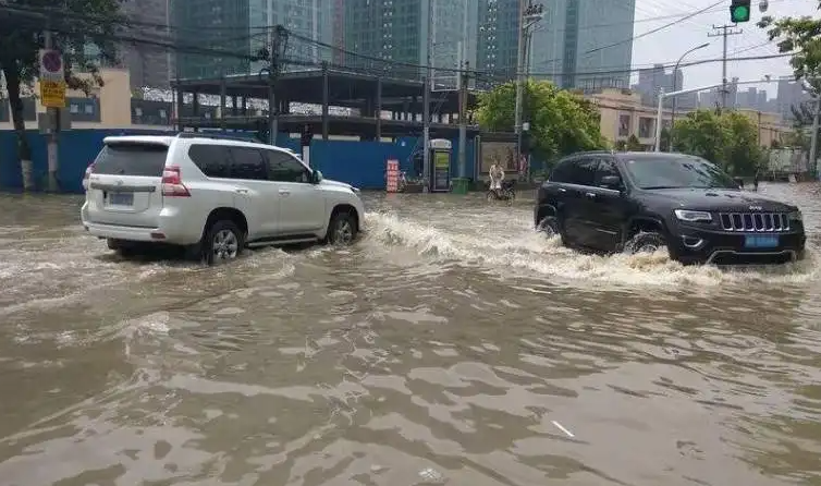 泡水车交易网