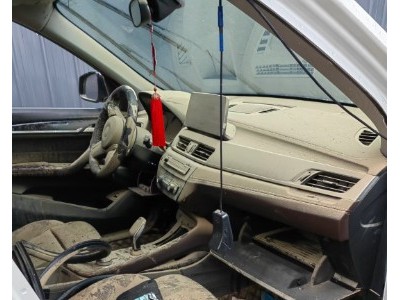 22年宝马宝马X1SUV