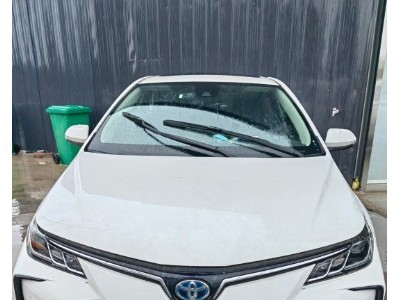 22年丰田卡罗拉小型车