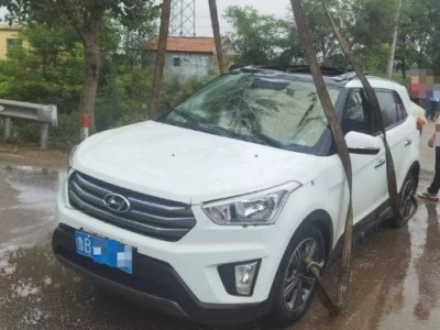16年现代现代ix25SUV