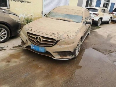 15年奔驰奔驰E级小型车