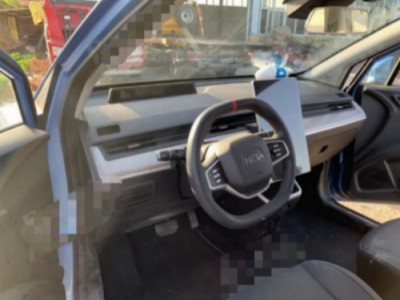 21年哪吒汽车哪吒N01SUV