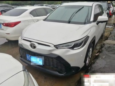22年丰田锋兰达SUV