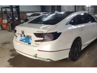 20年本田雅阁小型车
