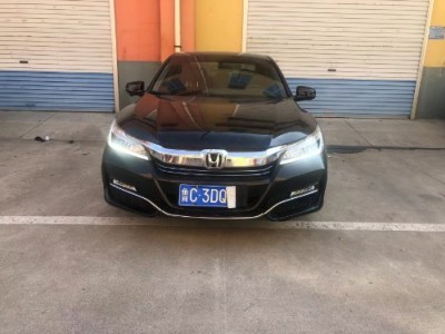 17年本田雅阁小型车