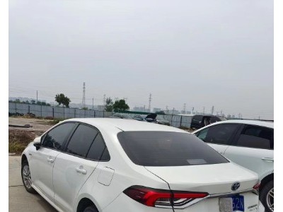 20年丰田卡罗拉小型车
