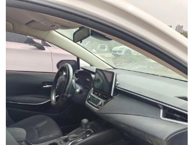 20年丰田卡罗拉小型车