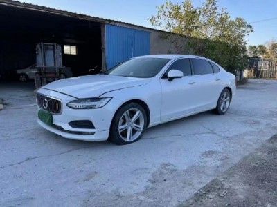 17年沃尔沃沃尔沃S90小型车
