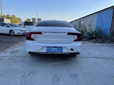 17年沃尔沃沃尔沃S90小型车