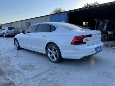 17年沃尔沃沃尔沃S90小型车