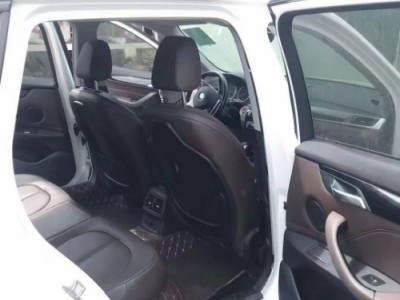年宝马宝马X1SUV