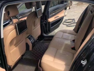 15年宝马宝马7系中型车