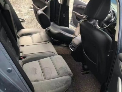 16年马自达阿特兹小型车