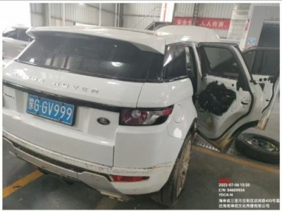 13年路虎揽胜极光SUV