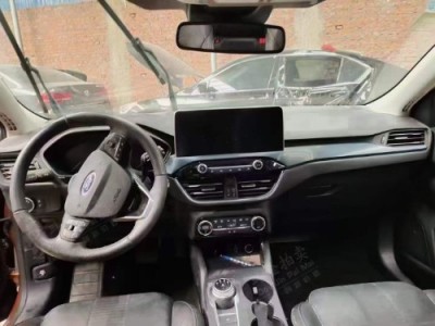 19年福特福克斯SUV