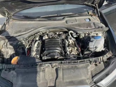 17年奥迪奥迪A6L中型车
