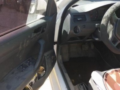 19年大众桑塔纳中型车
