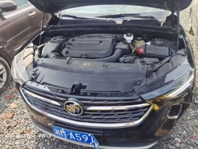 21年别克昂科威中型车