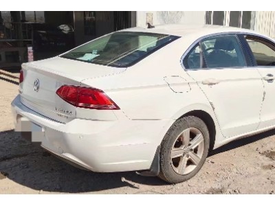16年大众凌渡中型车