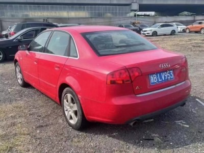 08年奥迪奥迪A4中型车