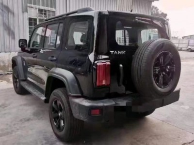 21年长城坦克300SUV