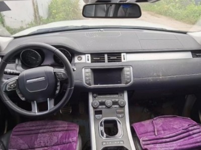 13年路虎揽胜极光SUV