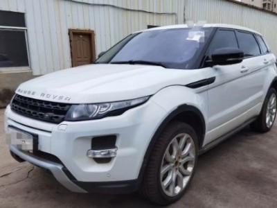 13年路虎揽胜极光SUV